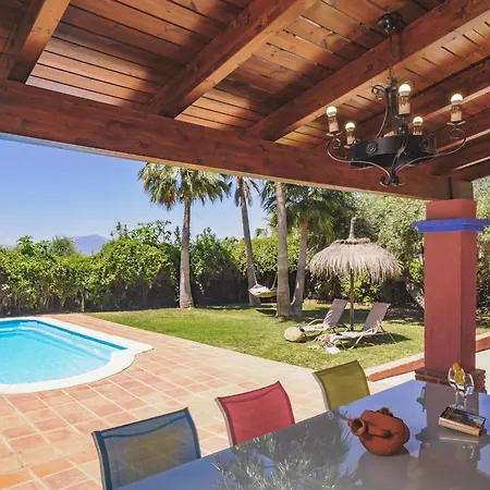 Cubo's El Nogal بيت للعطل ألاورين ذي ر تورّي